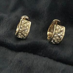 Little hooped gold toned earrings
